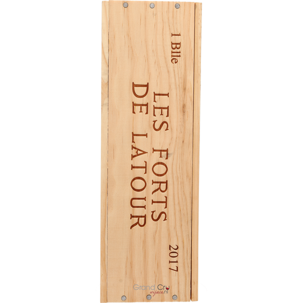 2017 Chateau Latour Les Forts de Latour - Bottle Hero