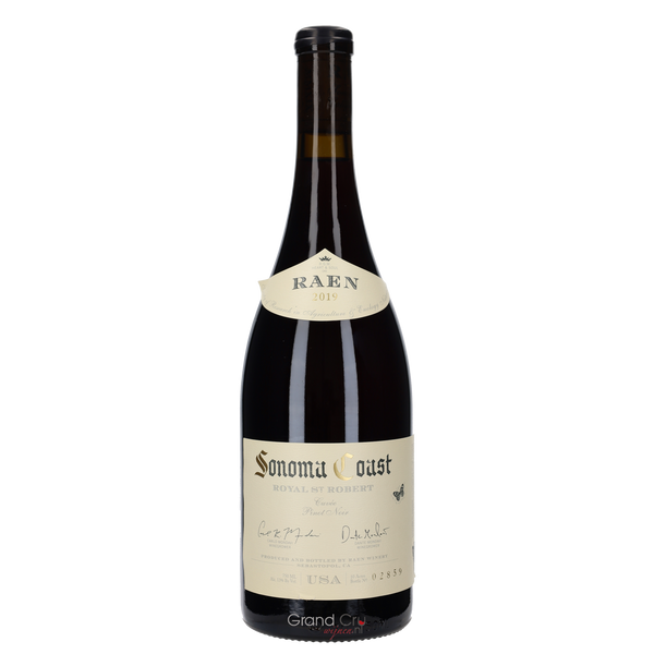 2019 Raen Fort-Ross Seaview Sea Field Pinot Noir - Bottle Hero