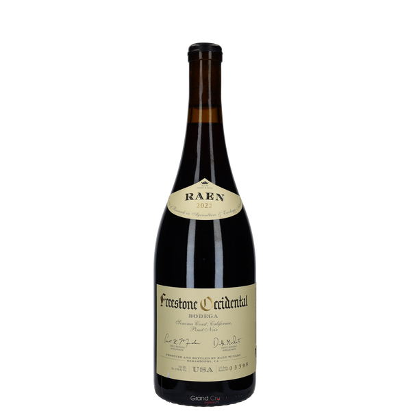 2022 Raen Bodega Freestone Occidental Pinot Noir - Bottle Hero
